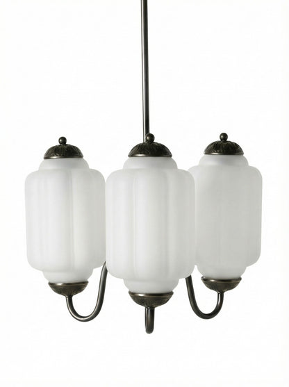 Melkglazen Kroonluchter Vintage Afwerking Tijdloze Elegantie Klassieke Verlichting voor Eetkamer Woonkamer