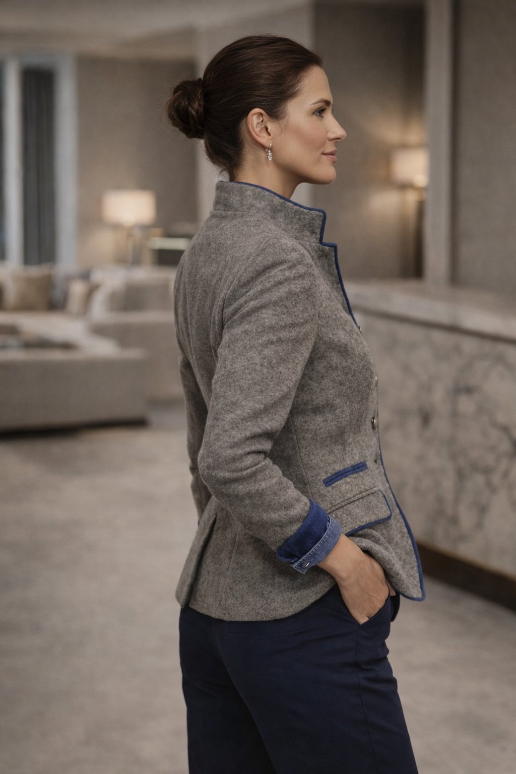 Dames Blazer Blauw Contrasterend Opstaande Kraag Model