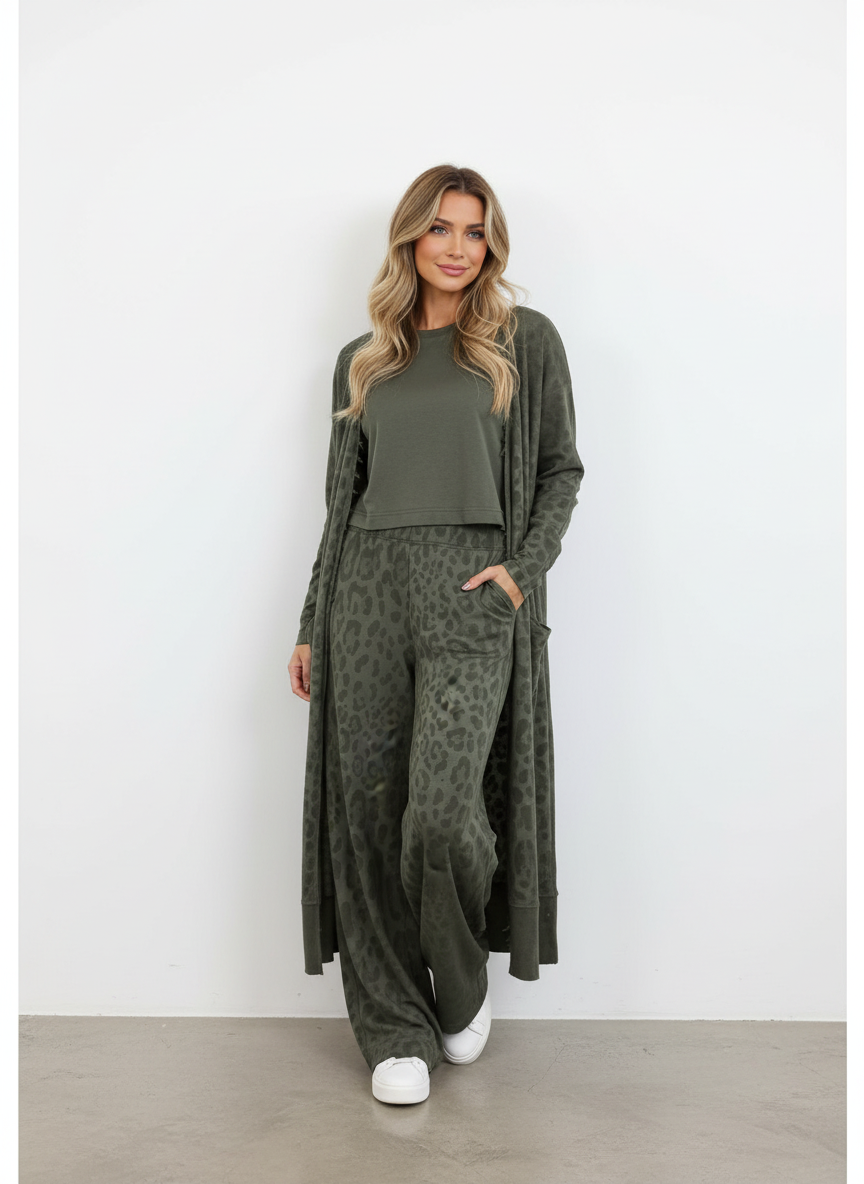 Vrouwen Loungewear Set Luipaardprint Zacht en Comfortabel