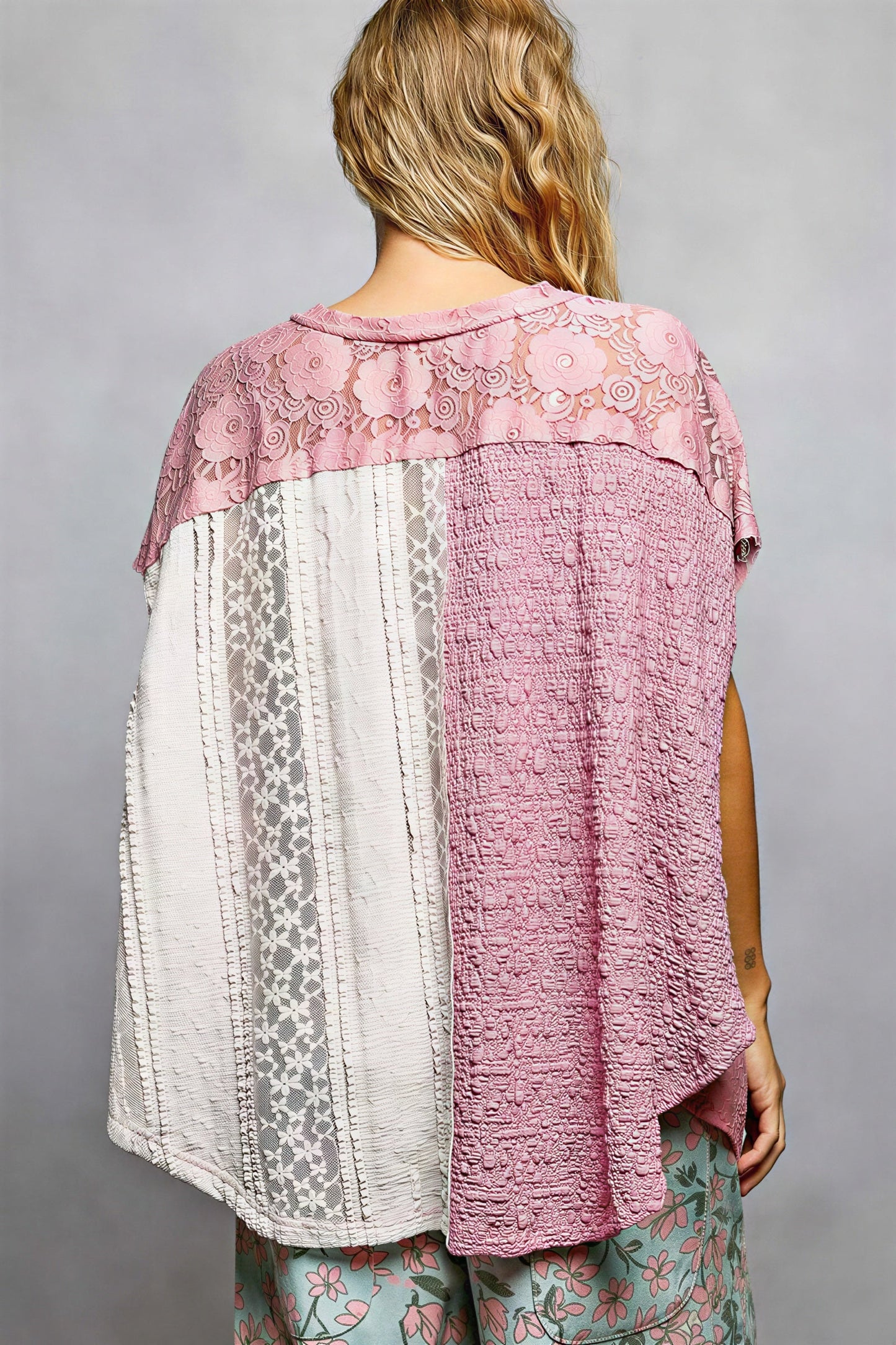 Vrouwelijke Asymmetrische Tuniek Top Kleurblokken Stijl