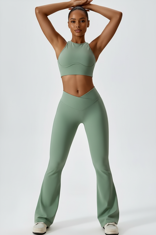 Vrouwelijke Flare Legging Set met Ribbeltextuur Sportkleding - StudioMarella