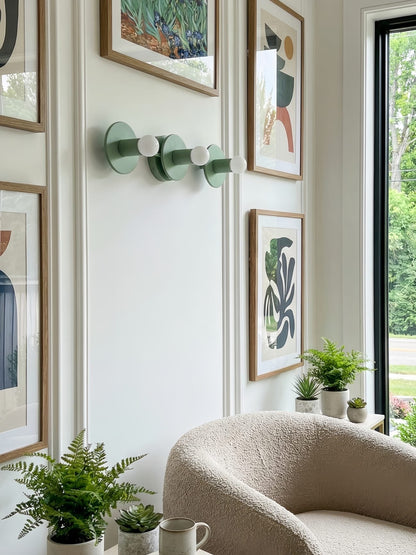 Metalen Wandlamp met Bolvormige Glazen Kappen 3-Lichts Badkamerverlichting Mat Groen