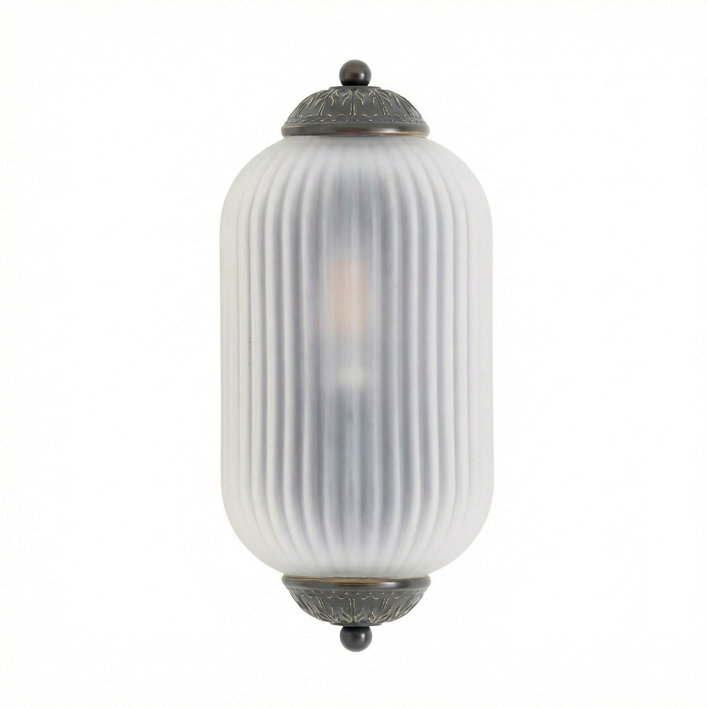 Vintage Wandlamp met Melkglazen Kap en Antieke Afwerking voor Sfeervolle Verlichting