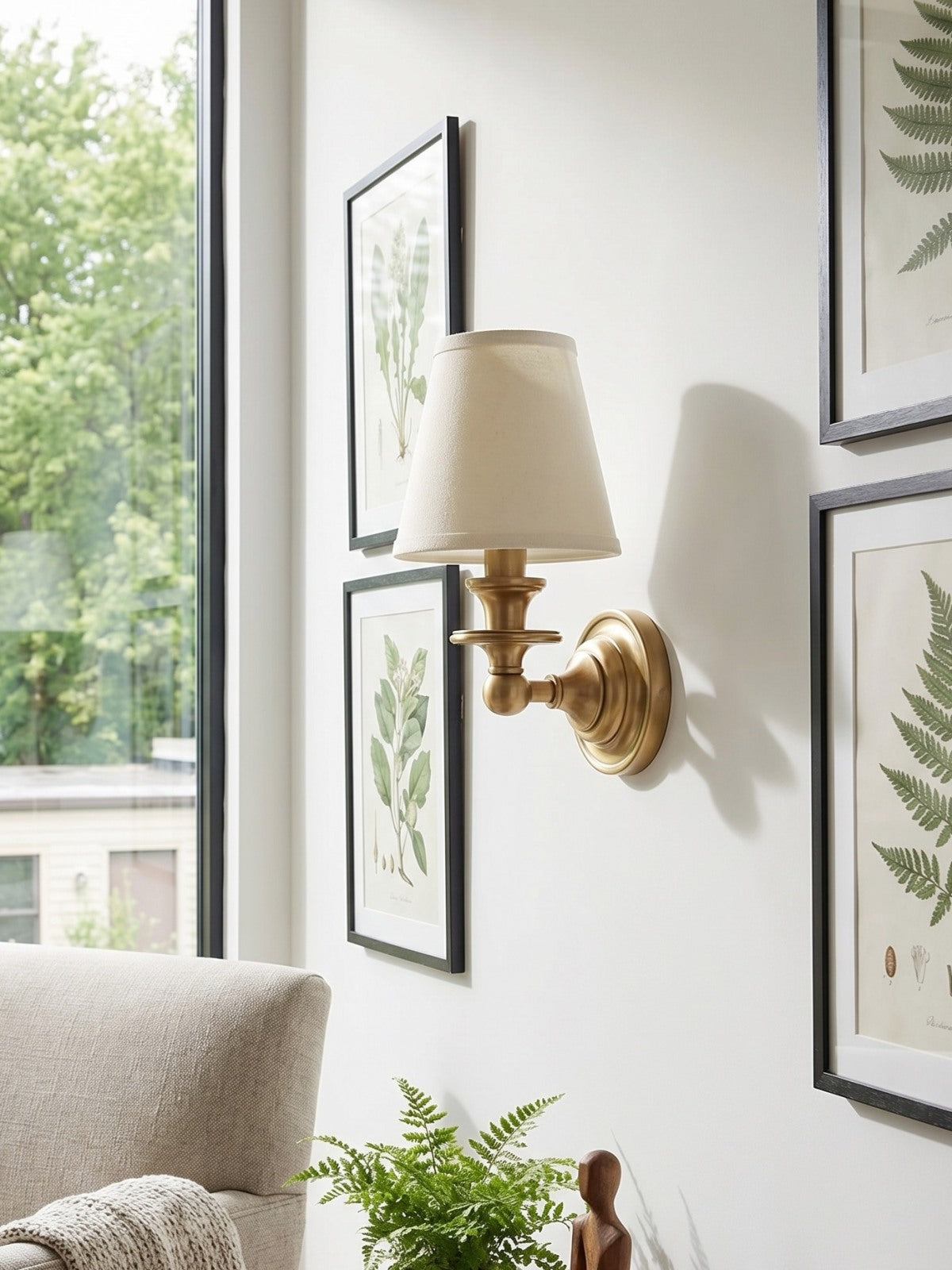 Wandlamp met stoffen kap en zwanenhalsarm – smeedijzeren armatuur met verstelbare leeslamp
