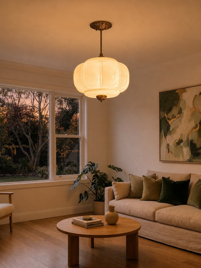 Vintage Melkglazen Hanglamp met Gegolfde Rand – Scandinavische Sfeerverlichting voor Keuken en Slaapkamer