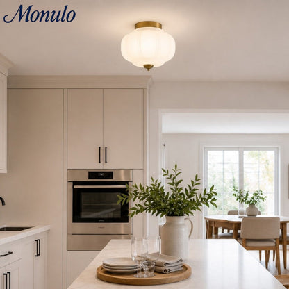 Retro Plafondlamp met Melkglazen Kap – Verfijnde Semi-Flush Mount Verlichting voor Moderne Interieurs