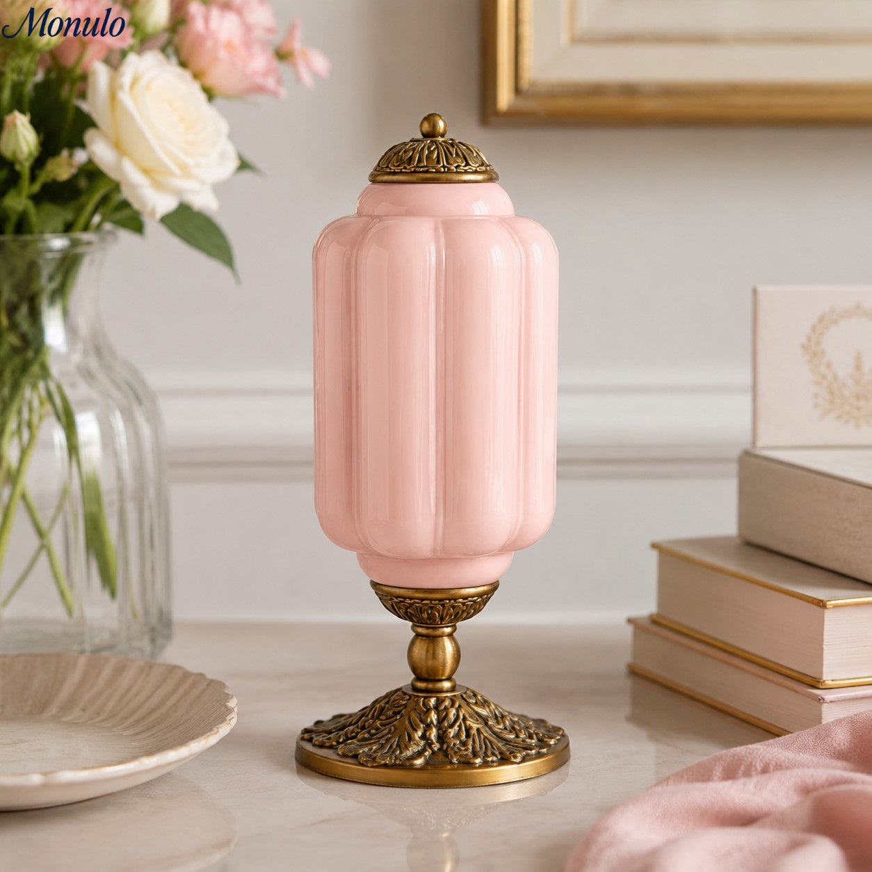 Glazen Tafellamp met Scallop Design Vintage Stijl Slaapkamer Woonkamer Accentverlichting Zwart Messing Matglas