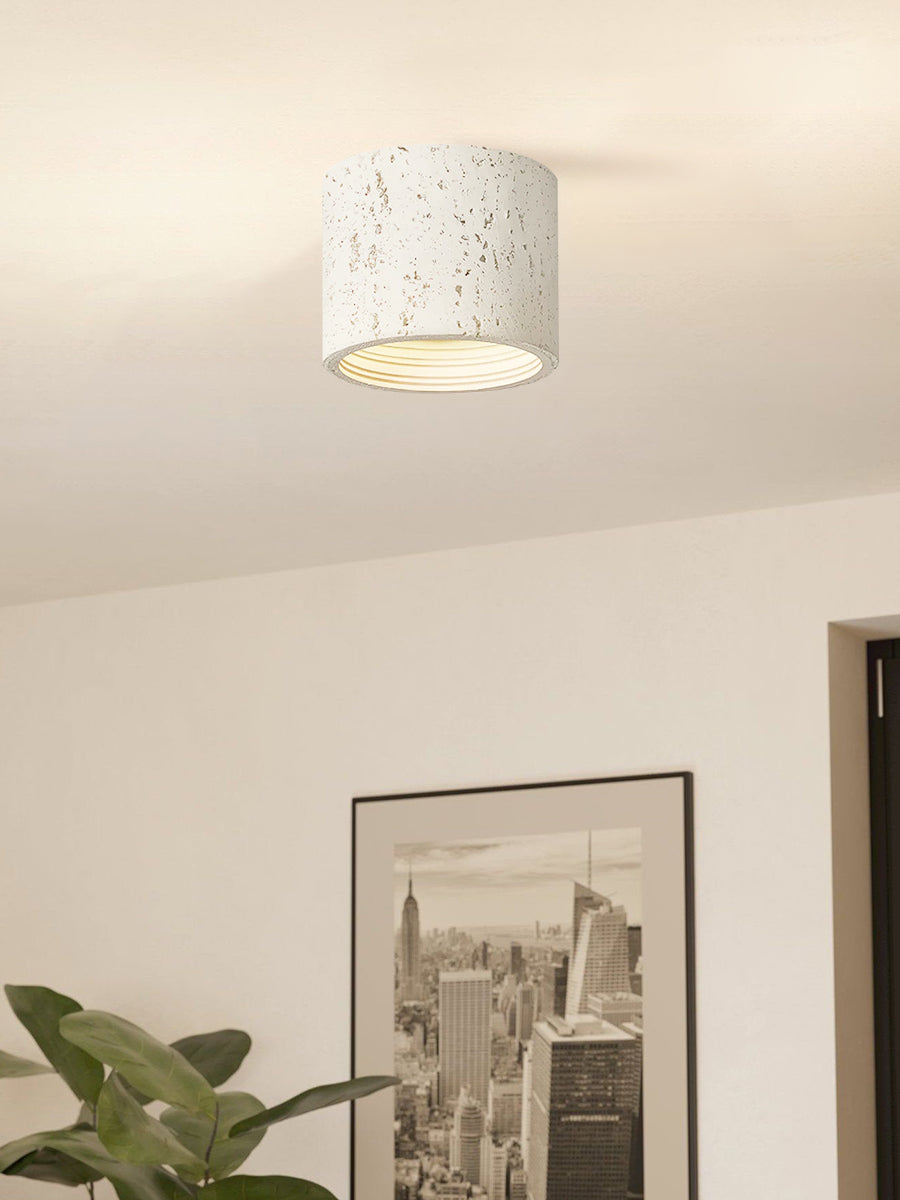 Cilindrische plafondlamp van travertijn – LED verlichting voor moderne interieurs