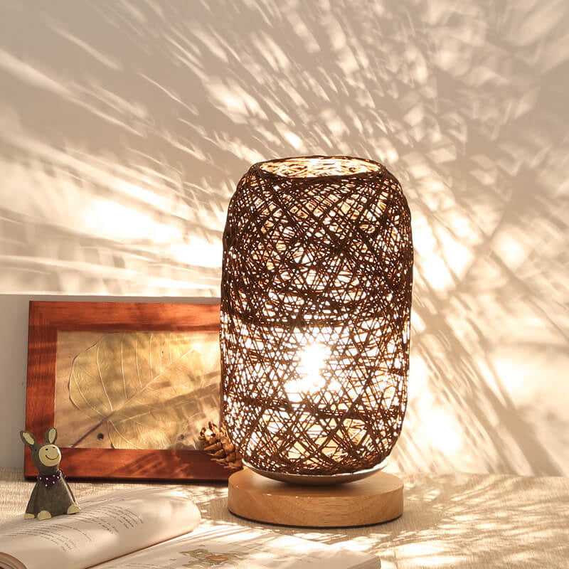 Scandinavische Tafellamp met Natuurlijke Rotan & Houtafwerking Japandi-Stijl