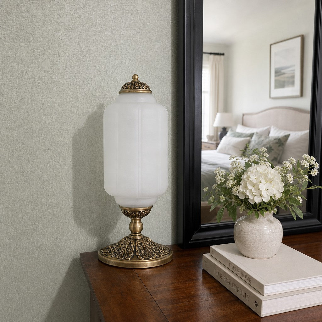 Glazen Tafellamp met Scallop Design Vintage Stijl Slaapkamer Woonkamer Accentverlichting Zwart Messing Matglas