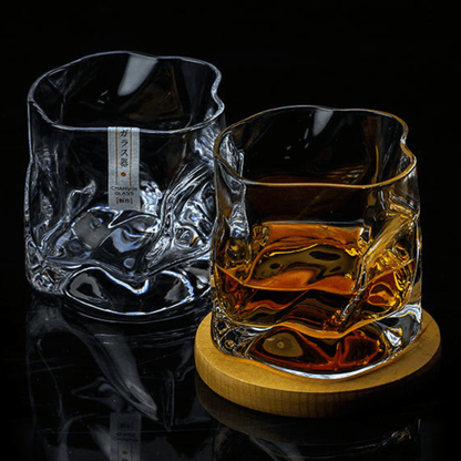 Edo Kiriko whiskyglas met Japans geslepen kristal en crumple design