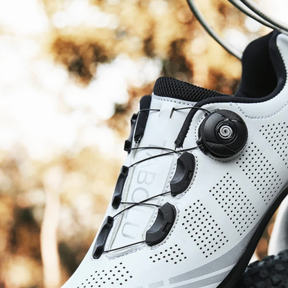 Orthopedische Fietsschoenen met Optimale Voetondersteuning en Drukverlichting voor Lange Ritten – Ademend Synthetisch Materiaal – Antislip Zool – Ergonomisch Design – Lichtgewicht Sportschoenen voor Race- en Recreatief Fietsen