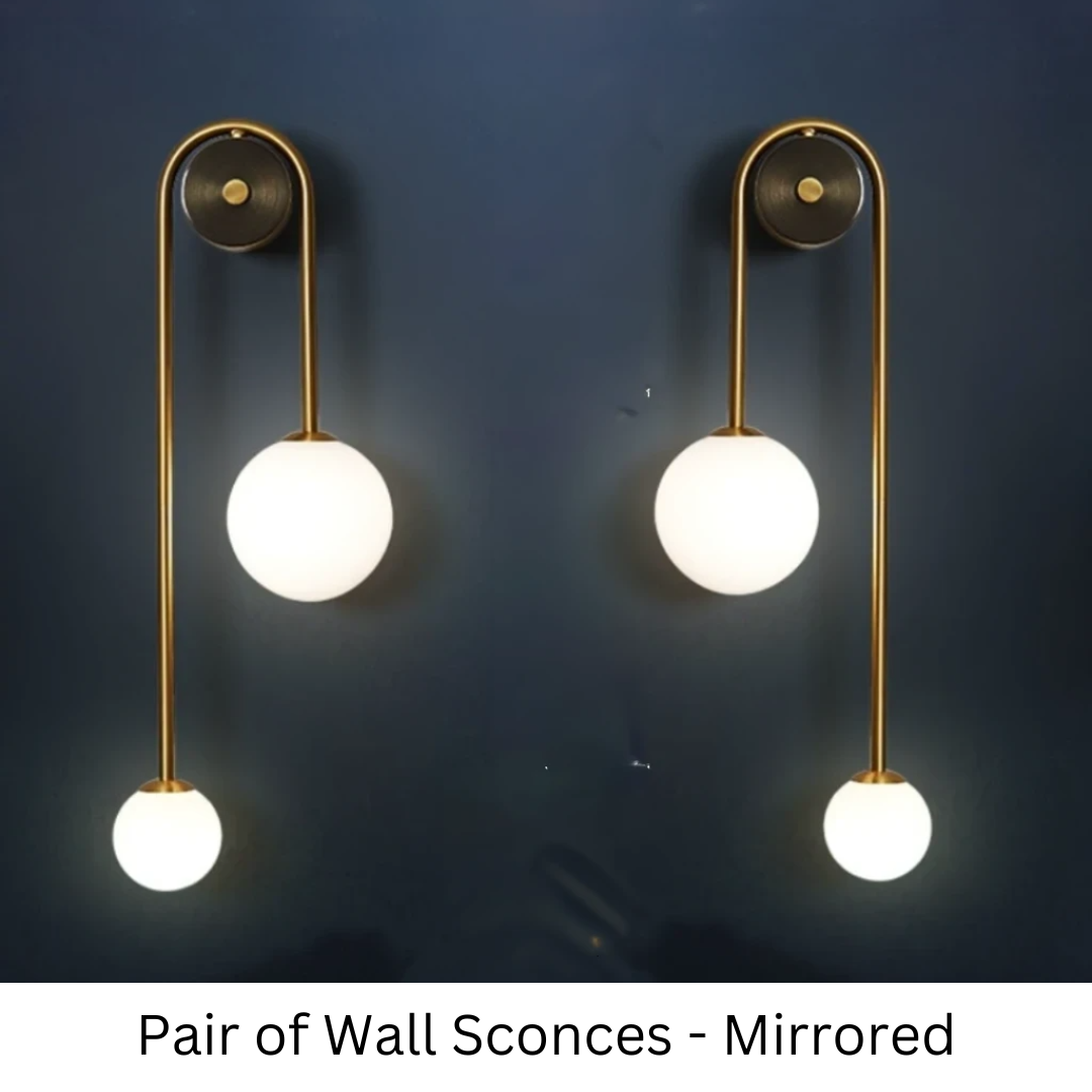 Goudkleurige Wandlamp met Wit Glazen Bol – Modern Scandinavisch Design voor Hal & Gang