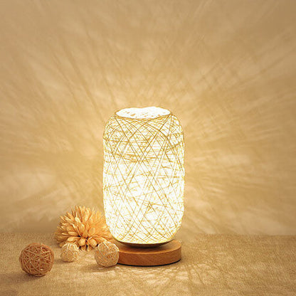 Scandinavische Tafellamp met Natuurlijke Rotan & Houtafwerking Japandi-Stijl