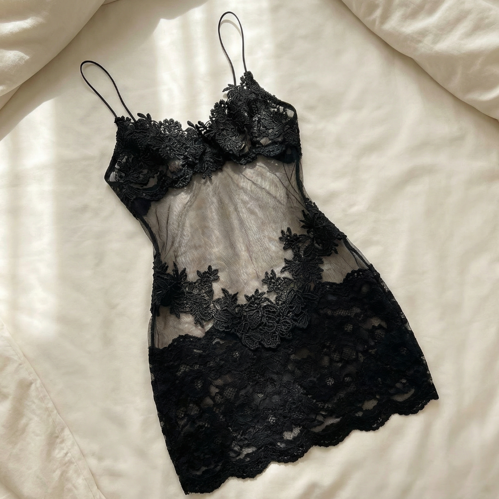 Doorschijnende Geborduurd Kanten Slip Jurk voor Dames – Romantische Lingerie met Verstelbare Bandjes