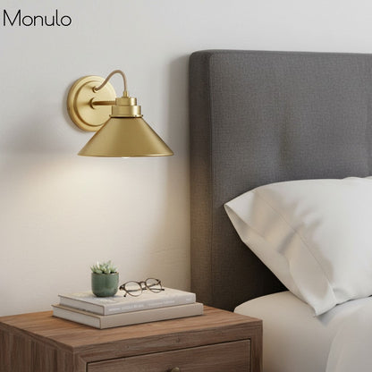 Globe Wandlamp met Gebogen Arm – Moderne Industriële Verlichting voor Badkamer, Slaapkamer en Gang