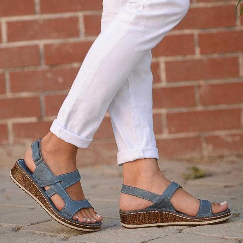 Vrouwensandalen met Sleehak en Open Teen - StudioMarella