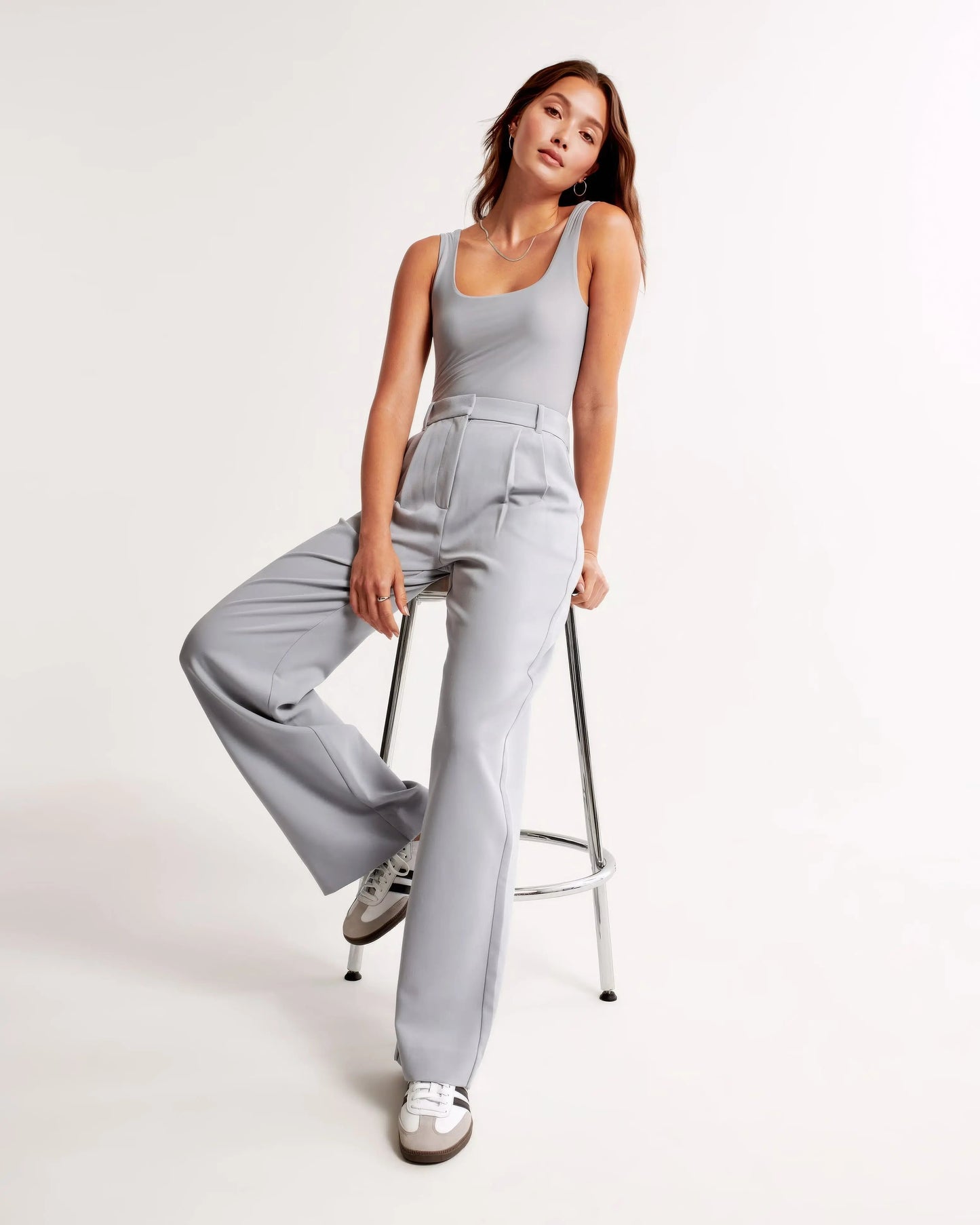 Vrouwelijke Zomerbroek Stijlvolle Mia Broek Korte Broek