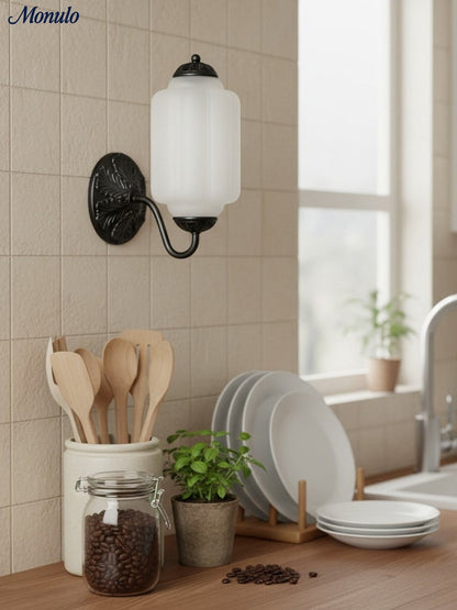 Melkglazen Wandlamp Eloise voor Hal en Slaapkamer | Vintage Wandverlichting met Melkwit Glas