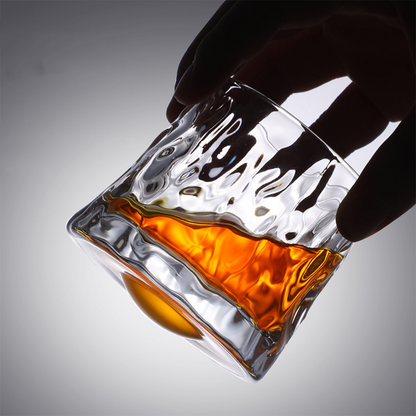 Japans Whiskyglas Met Draaibare Bodem 250ml Hittebestendig Glas Handgemaakt Drinkglas Voor Whisky Cocktails Sake Premium Servies In Houten Geschenkdoos Uniek Cadeau Voor Whiskyliefhebbers