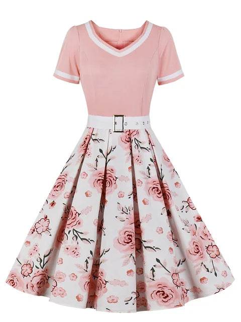Jurk met Dot Patronen Kort en Vrouwelijk Model