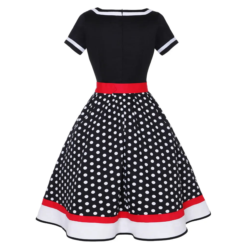 Jurk met Dot Patronen Kort en Vrouwelijk Model