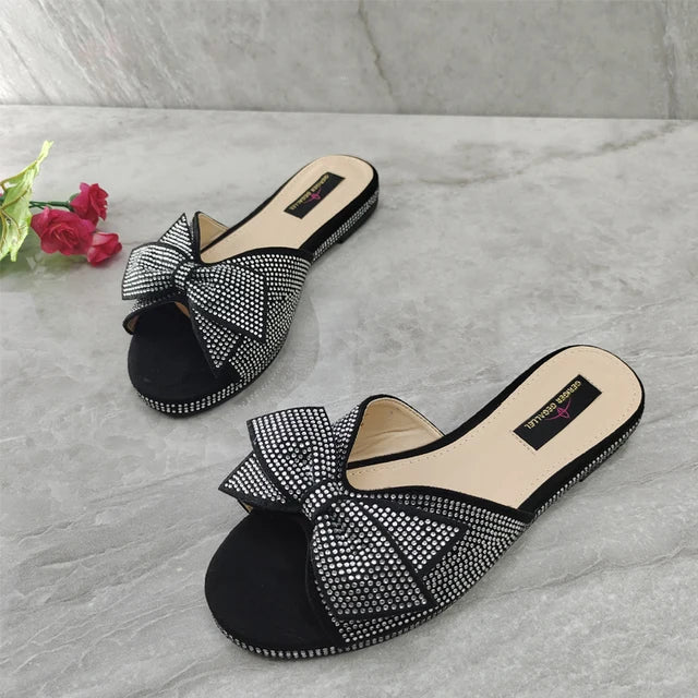 Kleurrijke Slippers Luxe Zacht en Warm