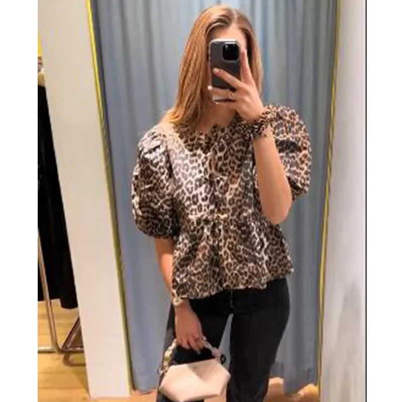 Zomerse Blouse Vrouwelijk Licht en Luchtig - StudioMarella