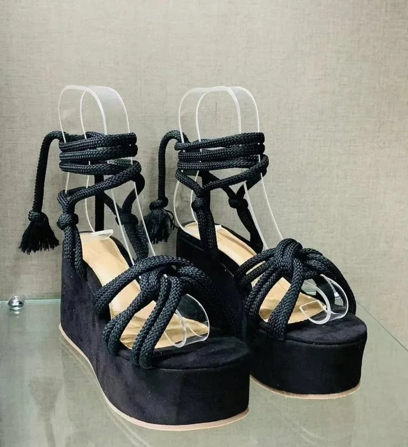 Dames Sandalen met Hoge Hak en Glamour Design