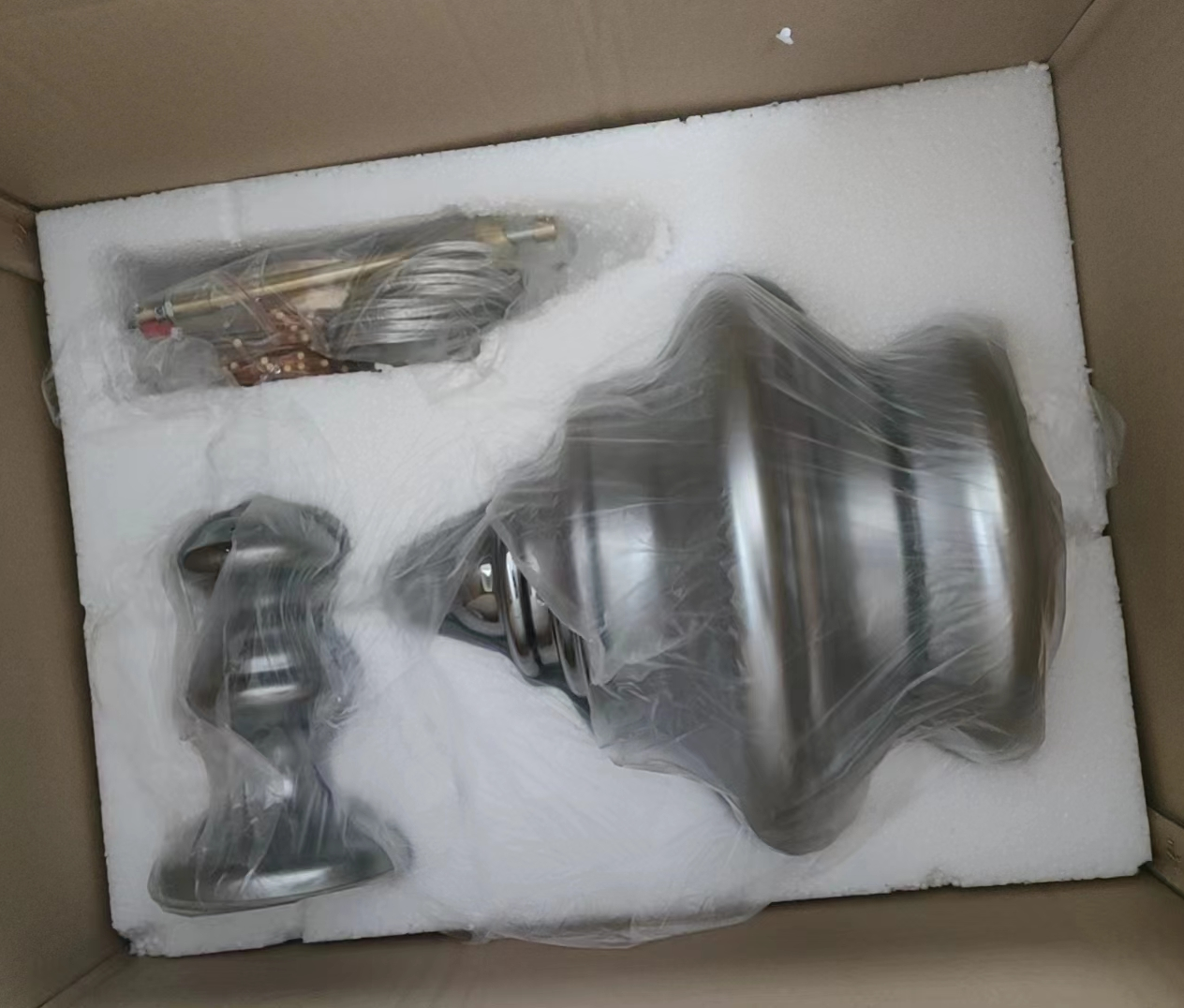 Grijze glazen hanglamp met sterrenhemel-effect voor eetkamer, bar of keukeneiland