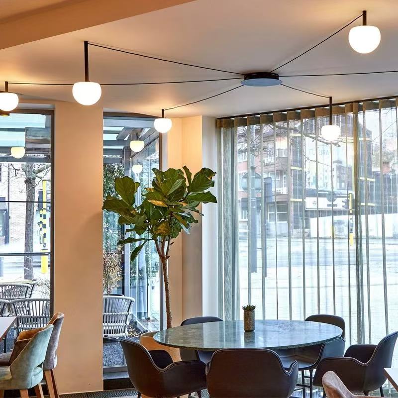 Plafondlamp Glazen Bollen Verstelbaar Metaal Wit Woonkamer Slaapkamer Modern