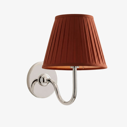 Wandlamp met Geplisseerde Stoffen Kap – Klassieke Verlichting voor Slaapkamer en Woonkamer