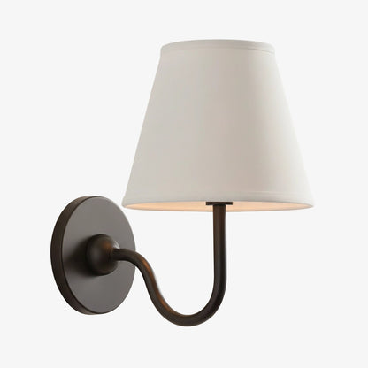 Wandlamp met Geplisseerde Stoffen Kap – Klassieke Verlichting voor Slaapkamer en Woonkamer