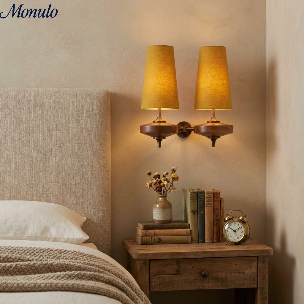 Retro Wandlamp met Stoffen Kap – Vintage Verlichting voor Slaapkamer