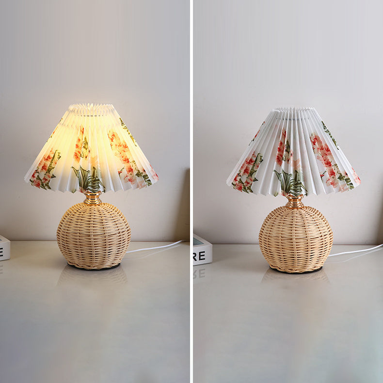 Rotan Tafellamp Geplooide Kap USB 5W Slaapkamer Nachtkastje Scandinavisch Boho Sfeerverlichting Riet Bureau Leeslamp