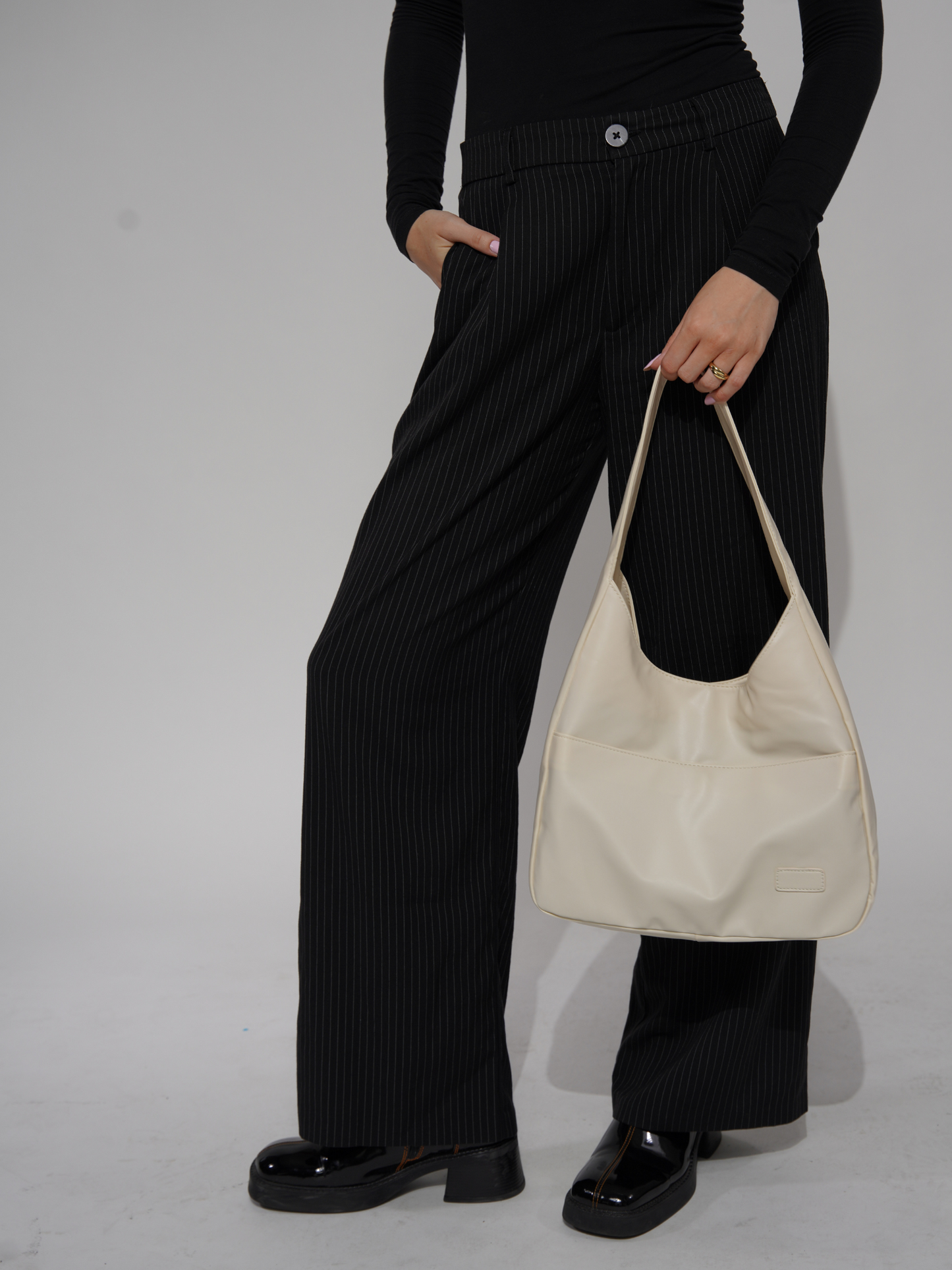 Vegan Leren Tote Tas – Ruim en Stijlvol voor Elke Dag