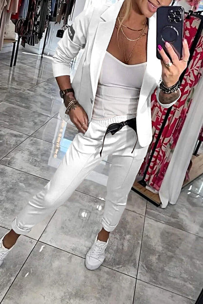 Vrouwelijke Broek en Top Set