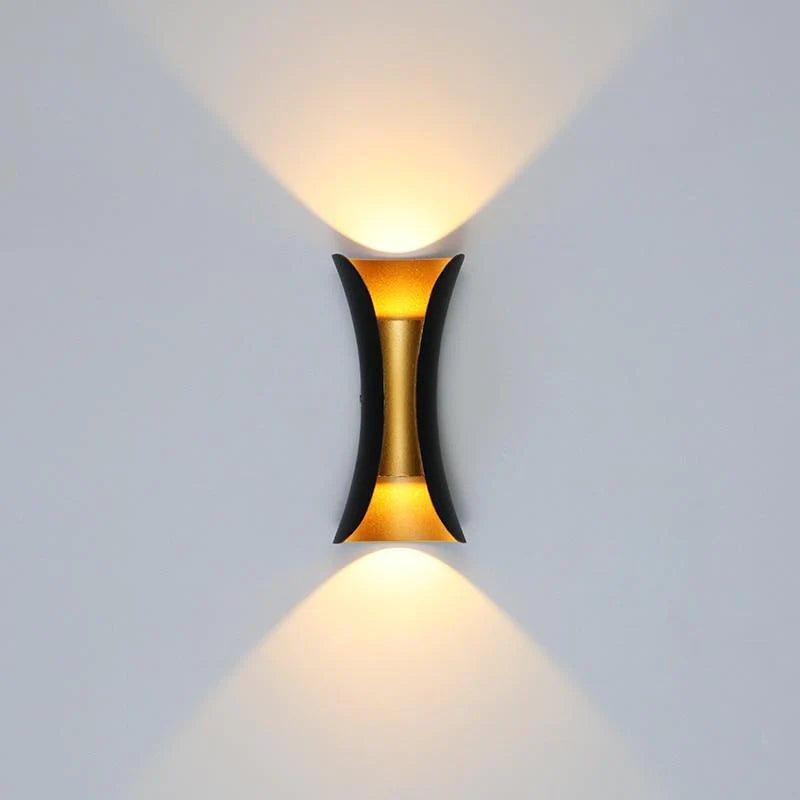 Wandlamp Buiten Metaal Zwart Wit LED Modern Design Tuin Terras Ingang Gevel Sfeervol