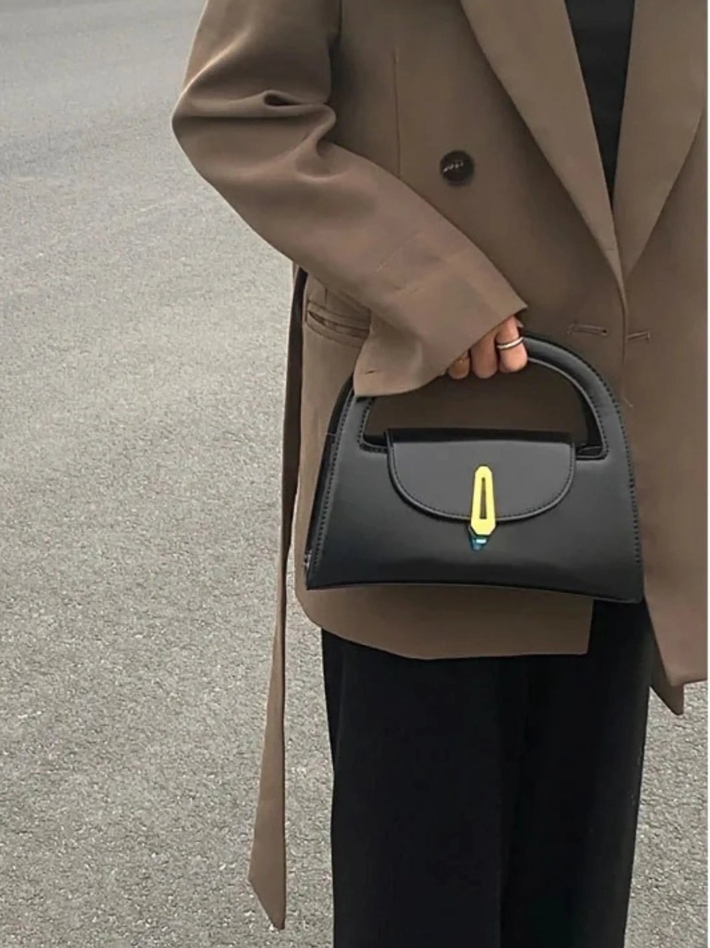 Kleine Schoudertas Zwarte Stijl Dagmar Model