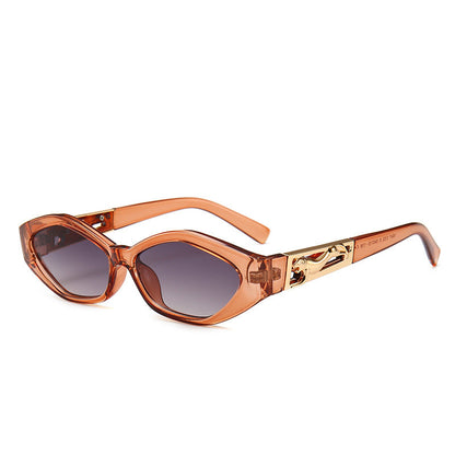 Dames Zonnebril Cat Eye met Statement Pootjes Hoekig Design