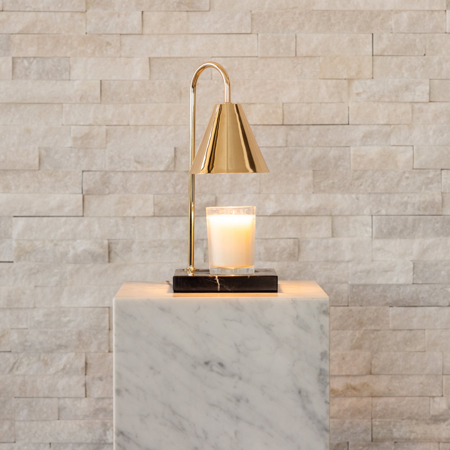 Luxe Kaarsverwarmer Lamp Met Tijdloze Marmeren Afwerking En Vlamloze Warmte