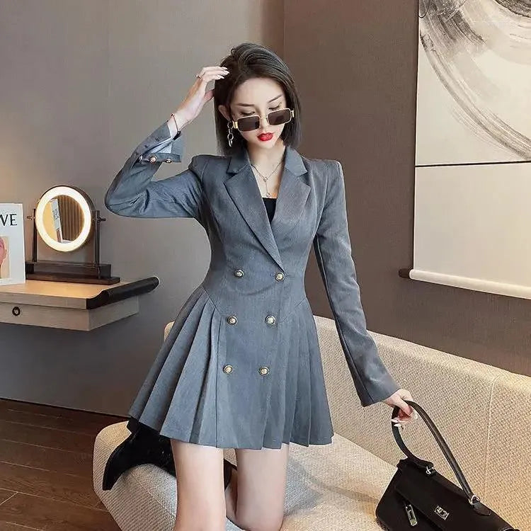 Vrouwelijke Jurk Geplooid met Dubbele Knopen Vintage Look - StudioMarella