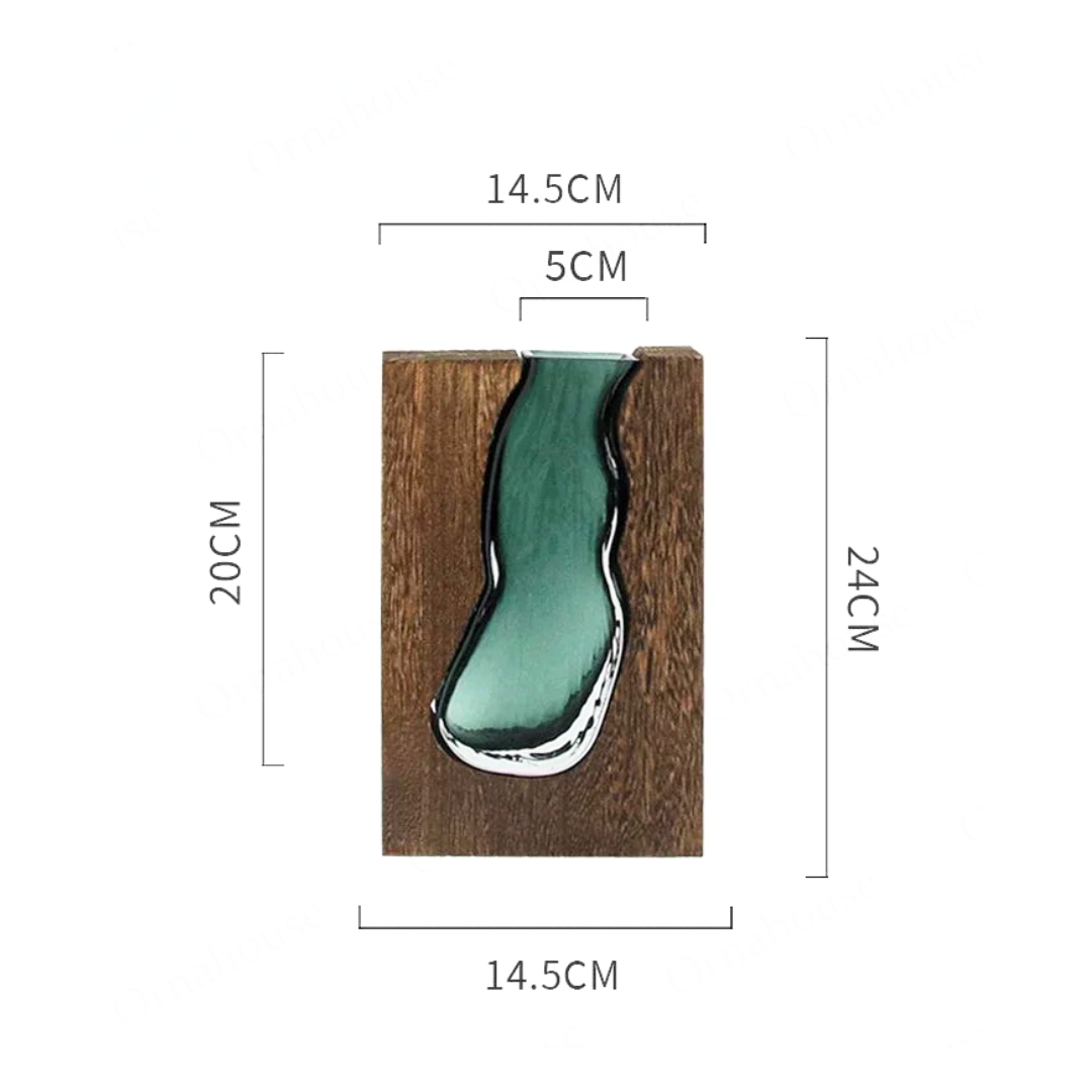 Glazen vaas met natuurlijke houtrand live edge stijl Scandinavisch design decoratief voor bloemen