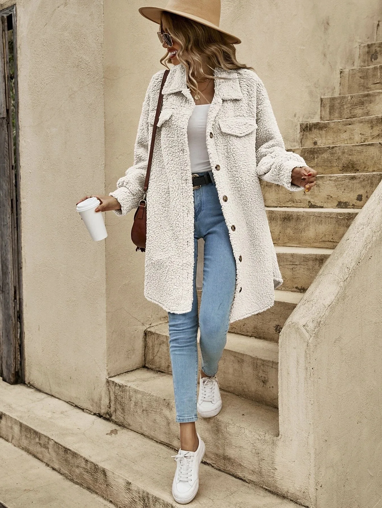 Casual Cardigan Haley Geleende Look - StudioMarella