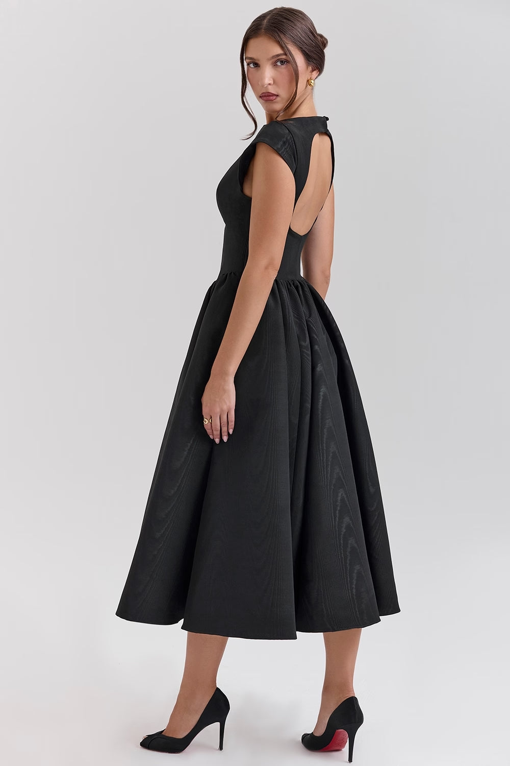 Elegante Jurk met Tijdloos Design en Flatterende Pasvorm