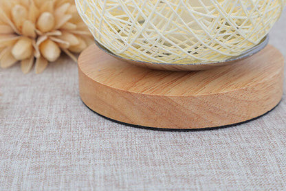 Scandinavische Tafellamp met Natuurlijke Rotan & Houtafwerking Japandi-Stijl