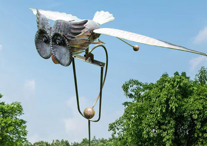 Metalen Vogel Windmolen Tuin Decoratie Weerbestendig Zilver Buiten Tuinornament Bewegende Vleugels Windspinner