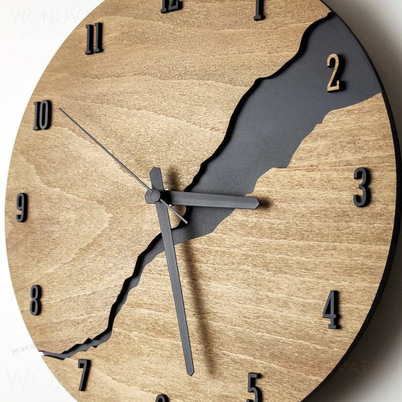 Houten Wandklok 30x30cm met Modern Minimalistisch Design