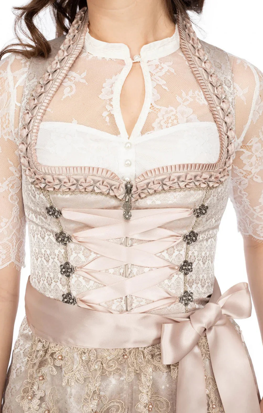 Traditionele Dames Tracht met Schort en Bloes