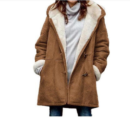 Dames Jas Warm met Sherpa Voering en Toggle Sluiting Beige